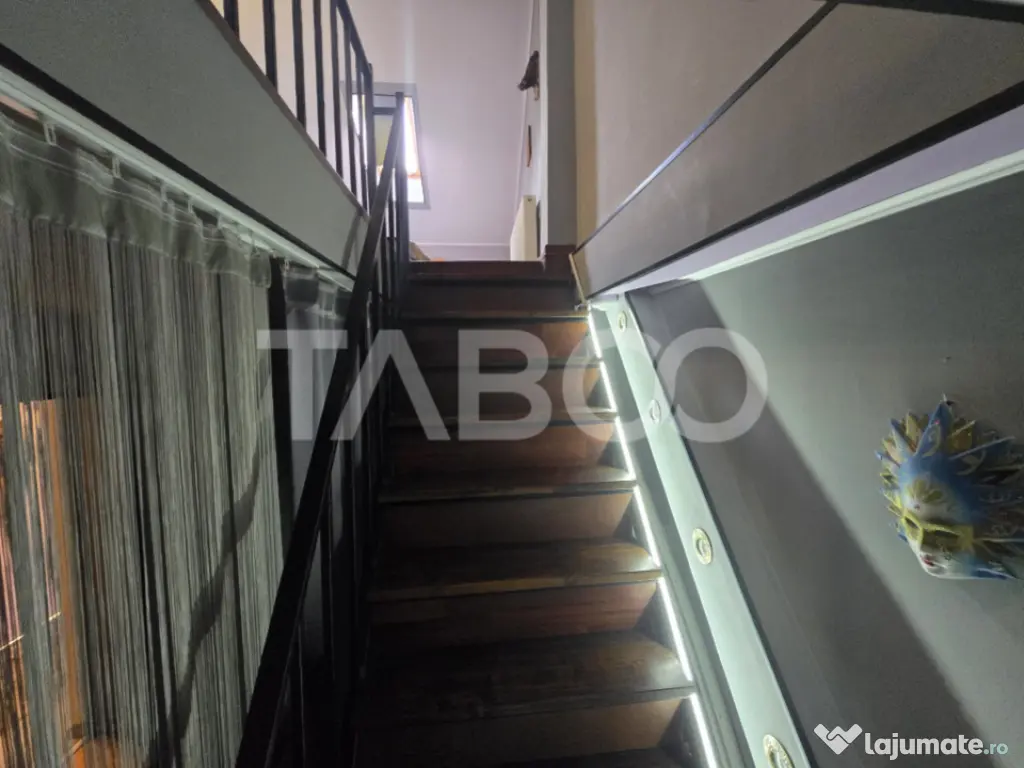 Apartament 3 camere de vanzare 100mpu decomandat zona Tilisc 