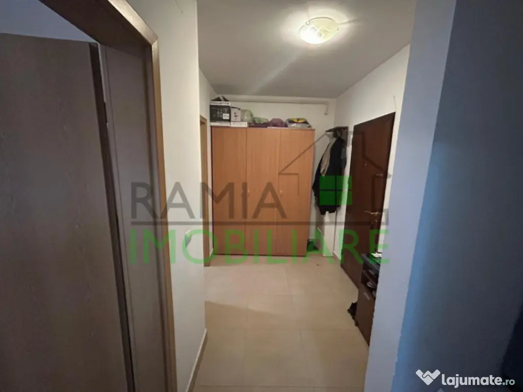 Garsonieră spațioasă, bloc 2013, acces securizat – Trac 