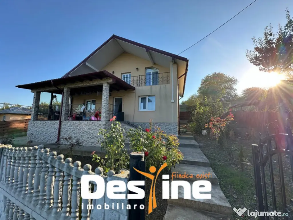 Casă cu 4 camere P+M individuală mobilata utilată Corneș 