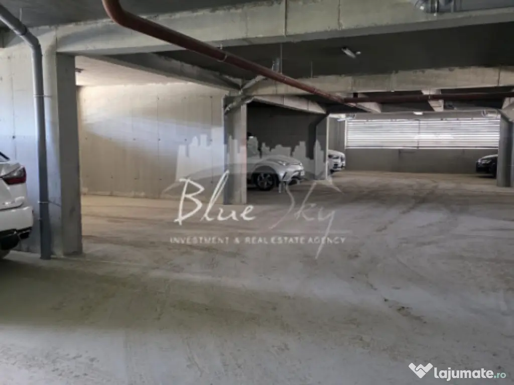 Apartament modern cu balcon generos și acces la piscină 