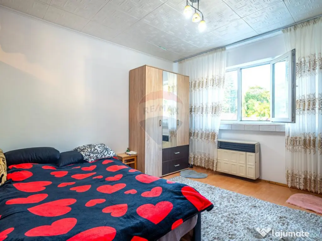 Garsoniera / Camera de camin de vanzare in Sinaia