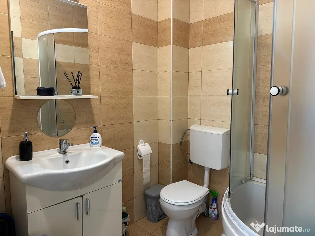 Apartament 2 camere eta 3 Subcetate