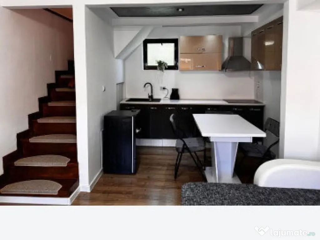 Vand casa in Deva, zona Dorobanti, P+E, suprafata de teren 20 mp 