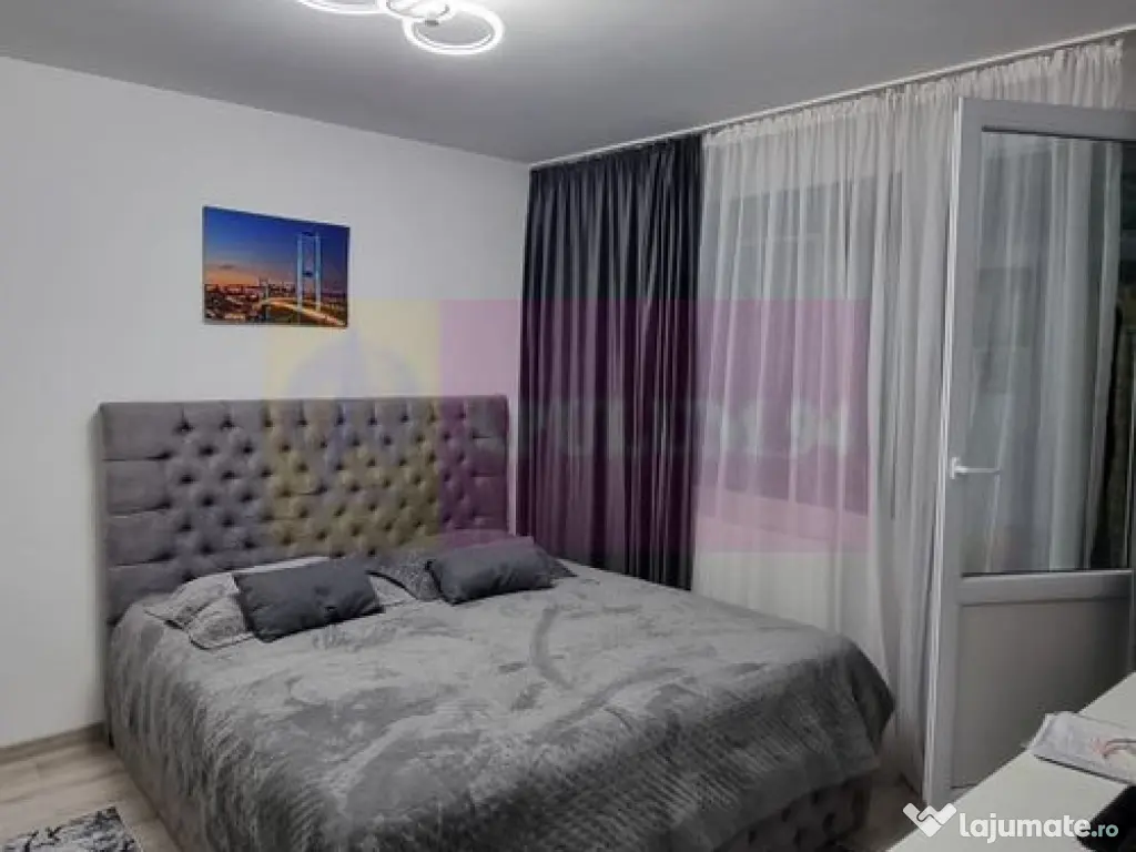 Apartament 3 camere 3/4 -Piata Resita 