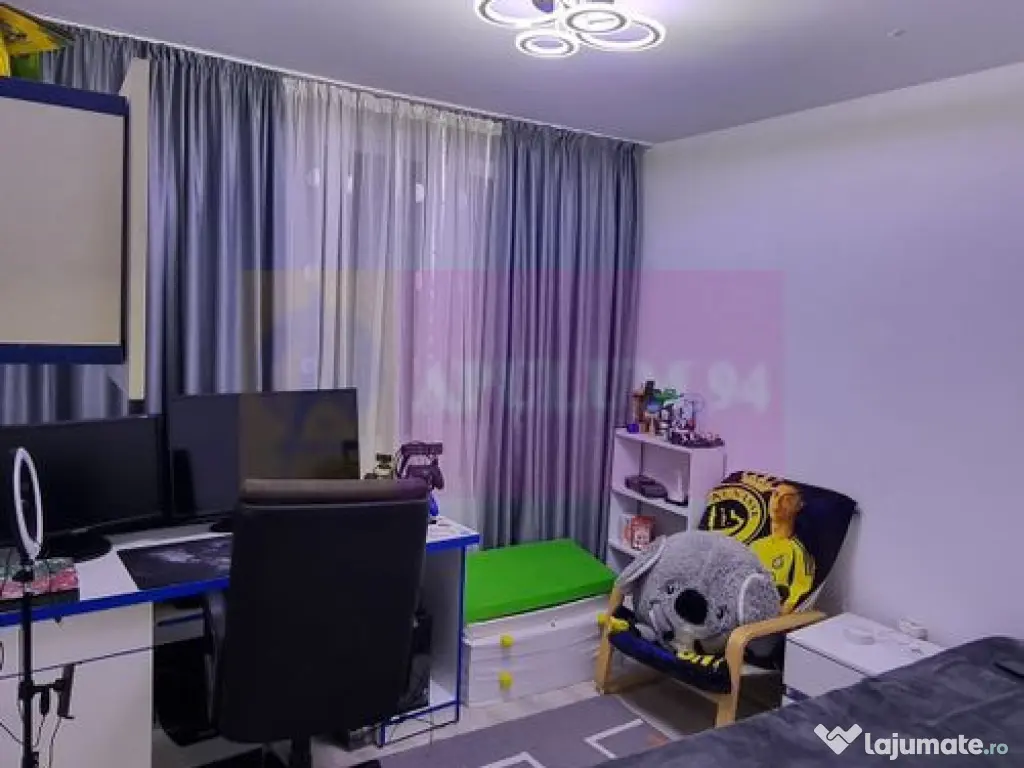 Apartament 3 camere 3/4 -Piata Resita 