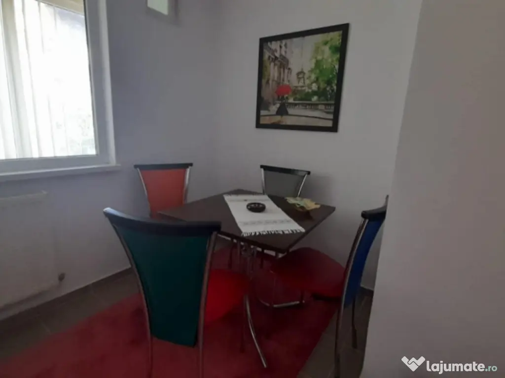 Apartament 3 camere ,B-dul Victoriei 