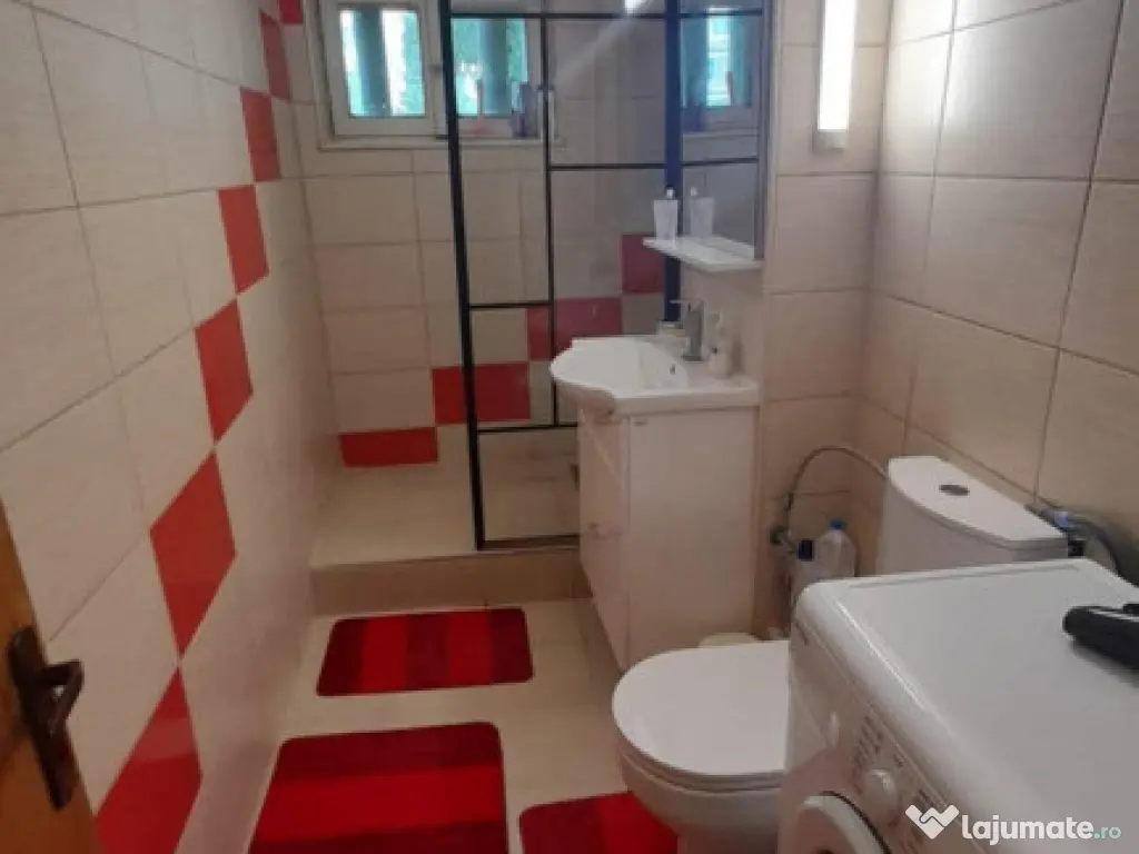 Apartament 3 camere ,B-dul Victoriei 