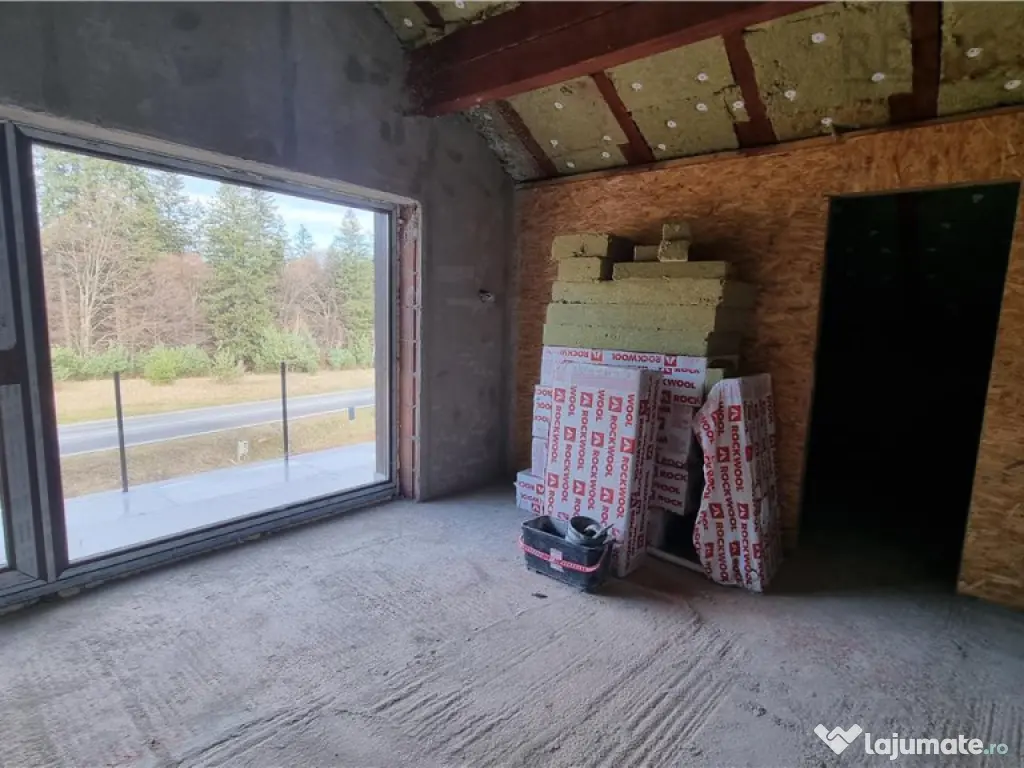 Apartament de 4 camere zona Poiana Brasov 