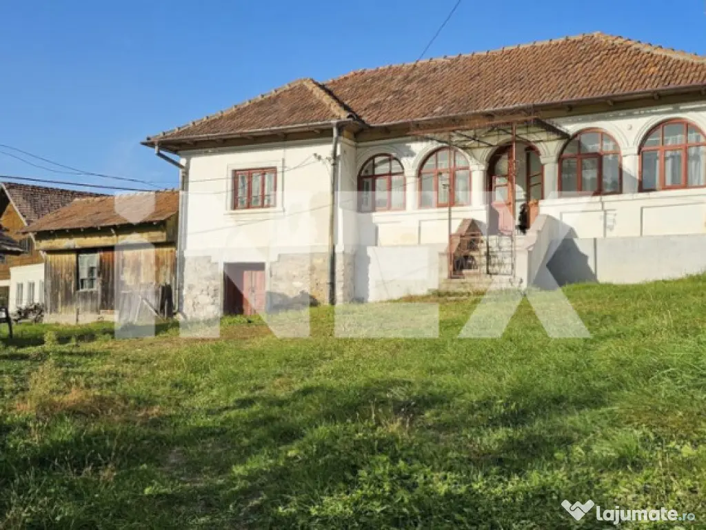 De vânzare – Casă în Curtea de Argeș, cartier Șipot 