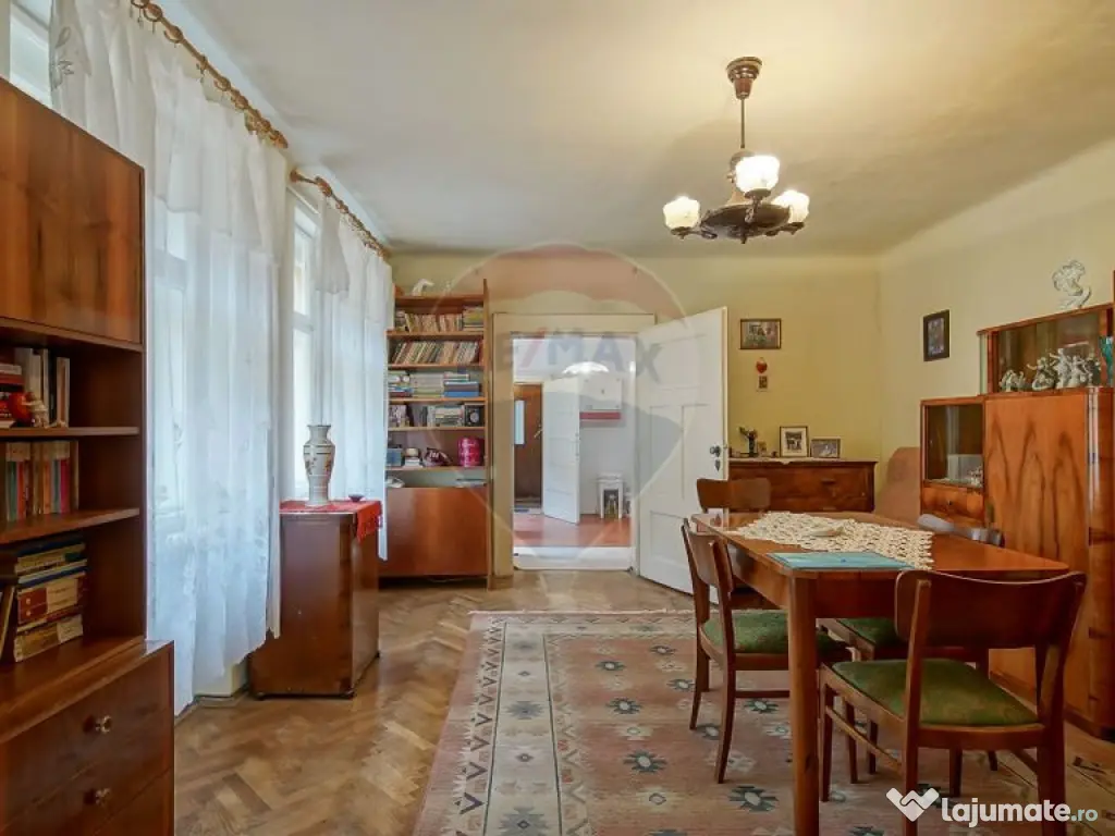 Apartament cu două unități, pe str. Republicii – Cen... 