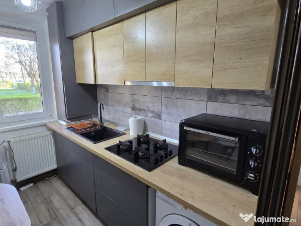 Garsoniera decomandata, renovata Astra 