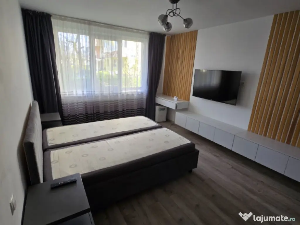 Garsoniera decomandata, renovata Astra 