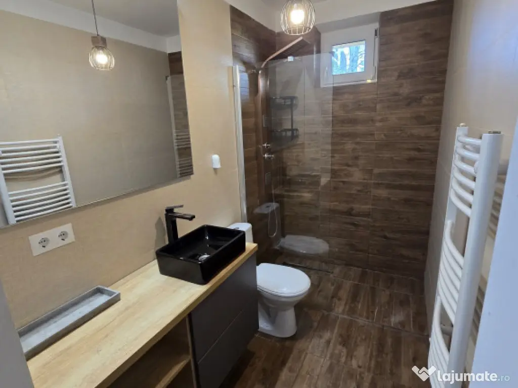 Garsoniera decomandata, renovata Astra 