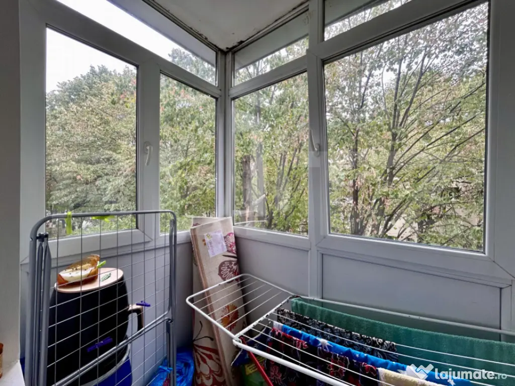 Apartament 2 camere semidecomandat, 38 mp, zona Vest