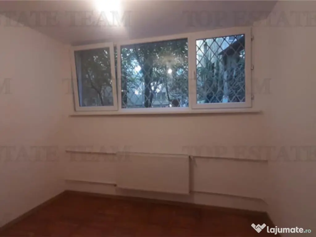 Spatii birou / comerciale de inchirat ,Universitate, 10 eur 