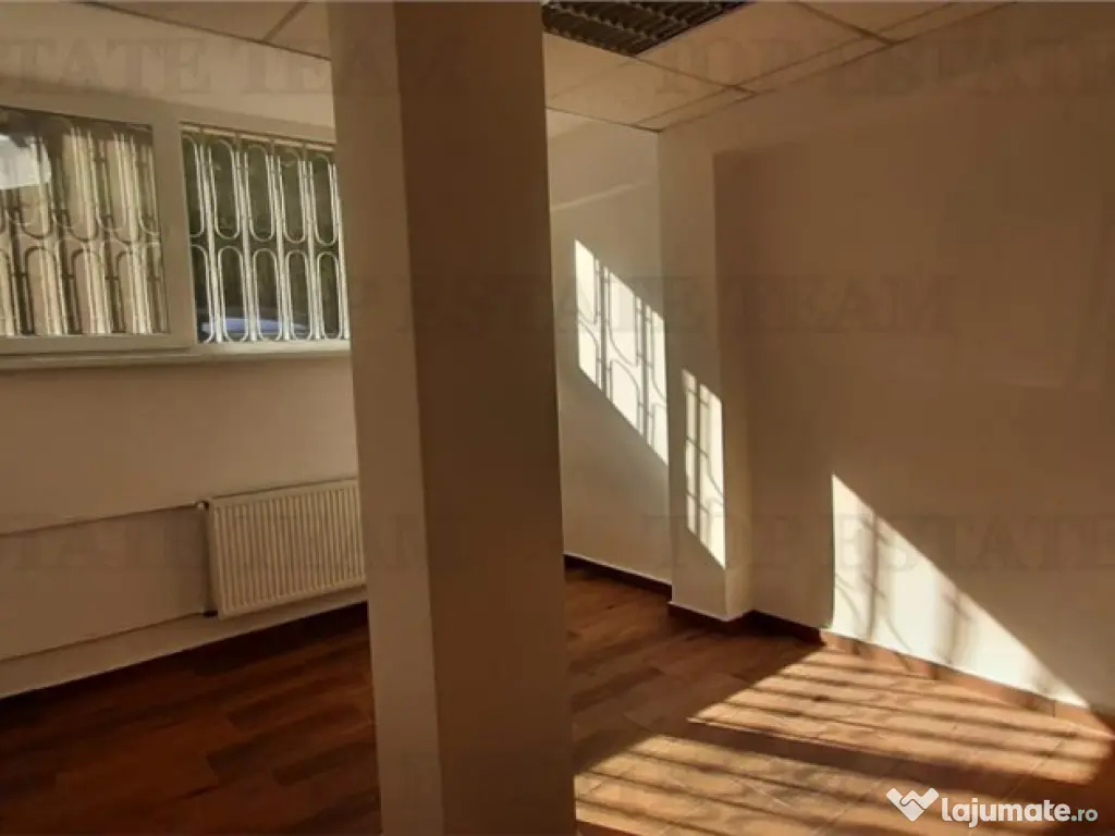 Spatii birou / comerciale de inchirat ,Universitate, 10 eur 