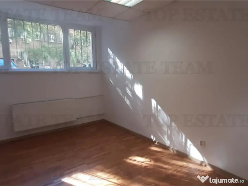 Spatii birou / comerciale de inchirat ,Universitate, 10 eur 