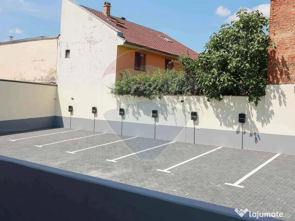 Apartamente 2 camere de închiriat ultracentral, clădire... 