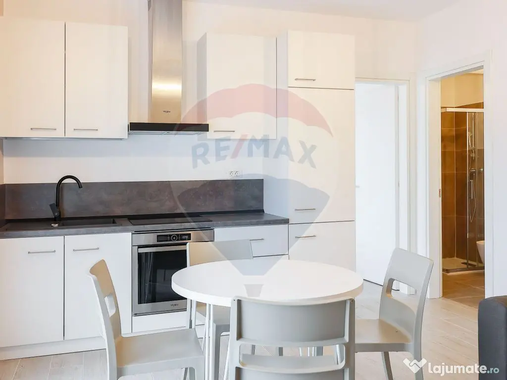 Apartamente 2 camere de închiriat ultracentral, clădire... 