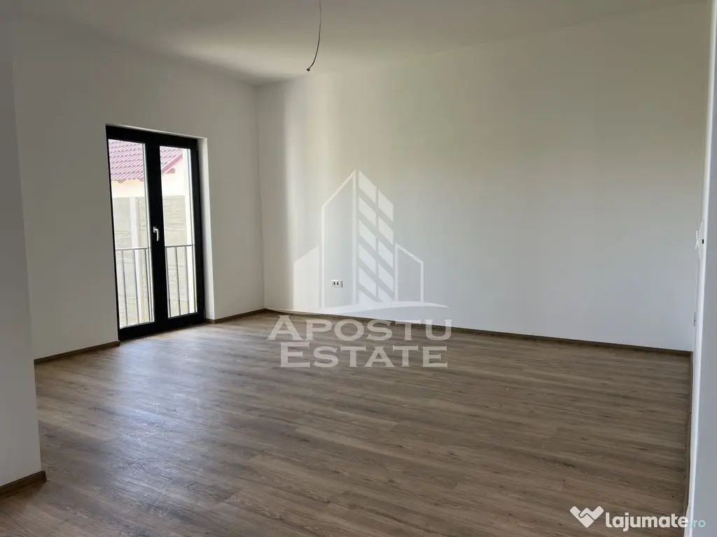 Duplex cu 4 camere P+E, in Beregsau Mare