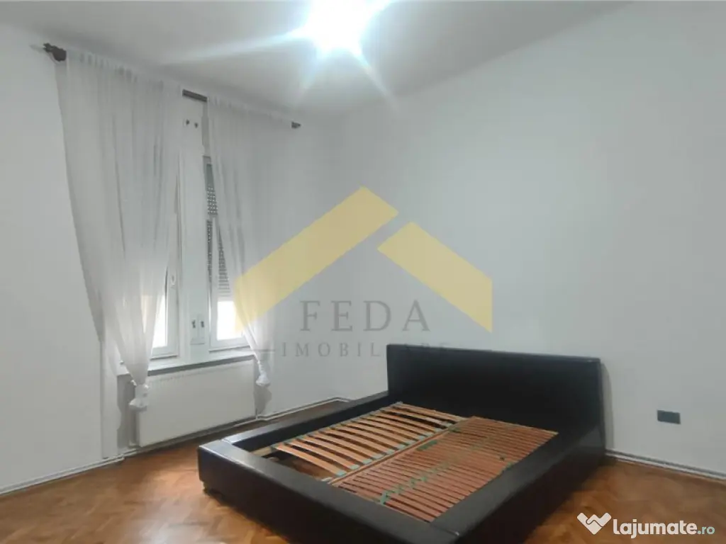 Apartament cu 4 camere de inchiriat zona Podgoria