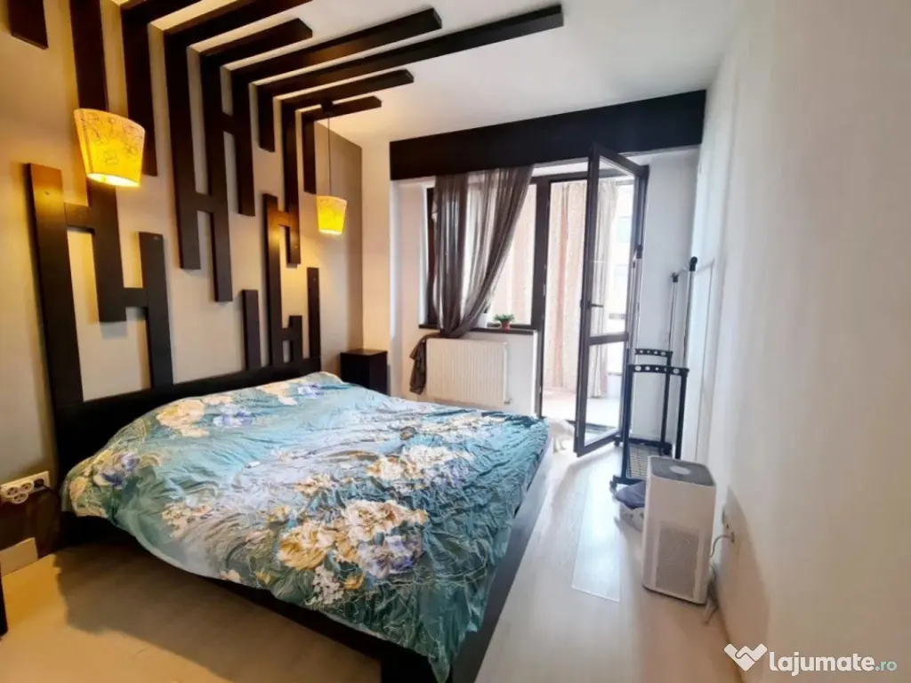 3 CAMERE DAMAROAIA- PETROM CITY 