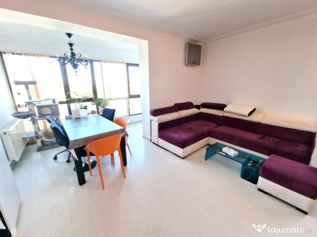 3 CAMERE DAMAROAIA- PETROM CITY 