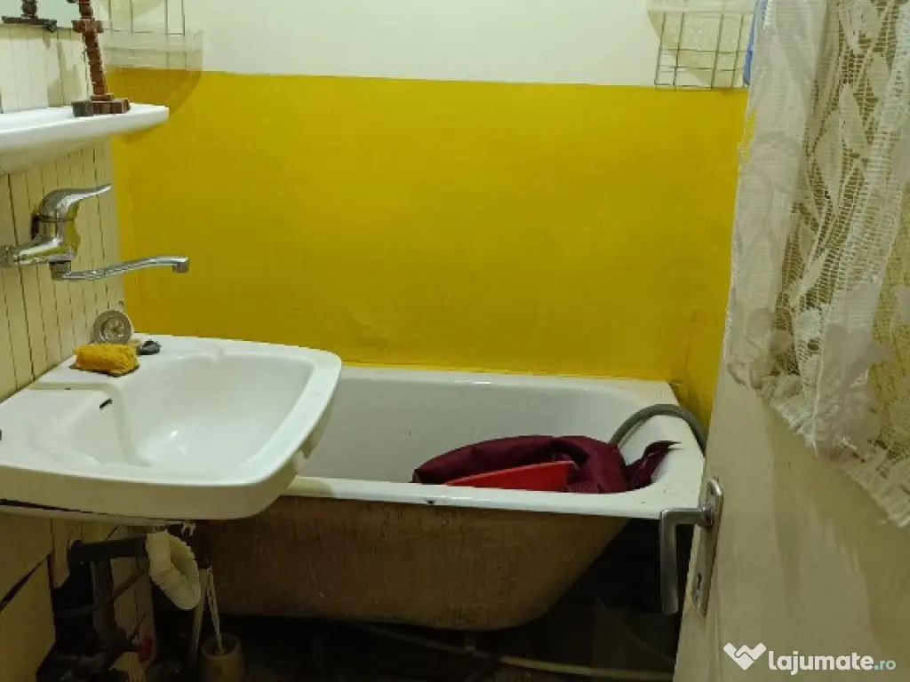 Apartament 2 camere etaj 1