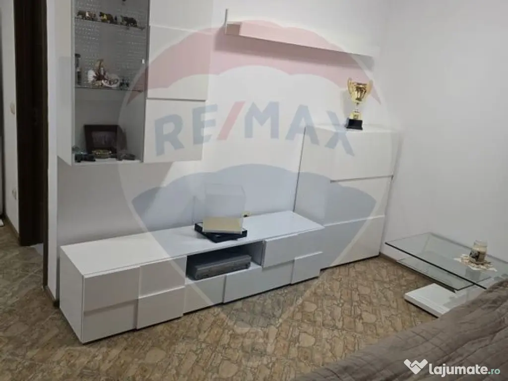 Casă / Vilă mobilata si utilata 