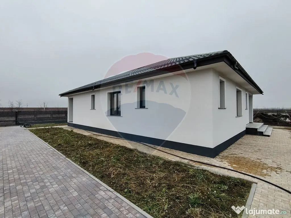 Casă cu 4 camere Greenfield Residence 