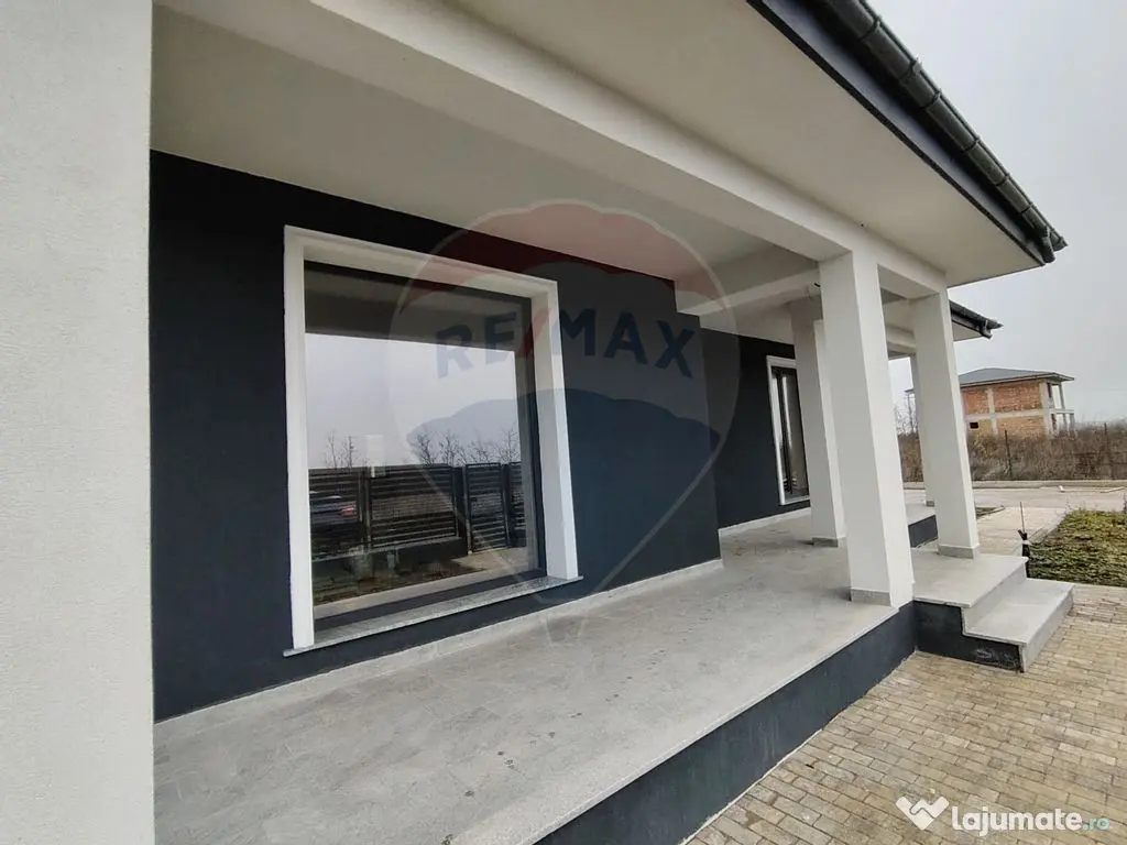 Casă cu 4 camere Greenfield Residence 