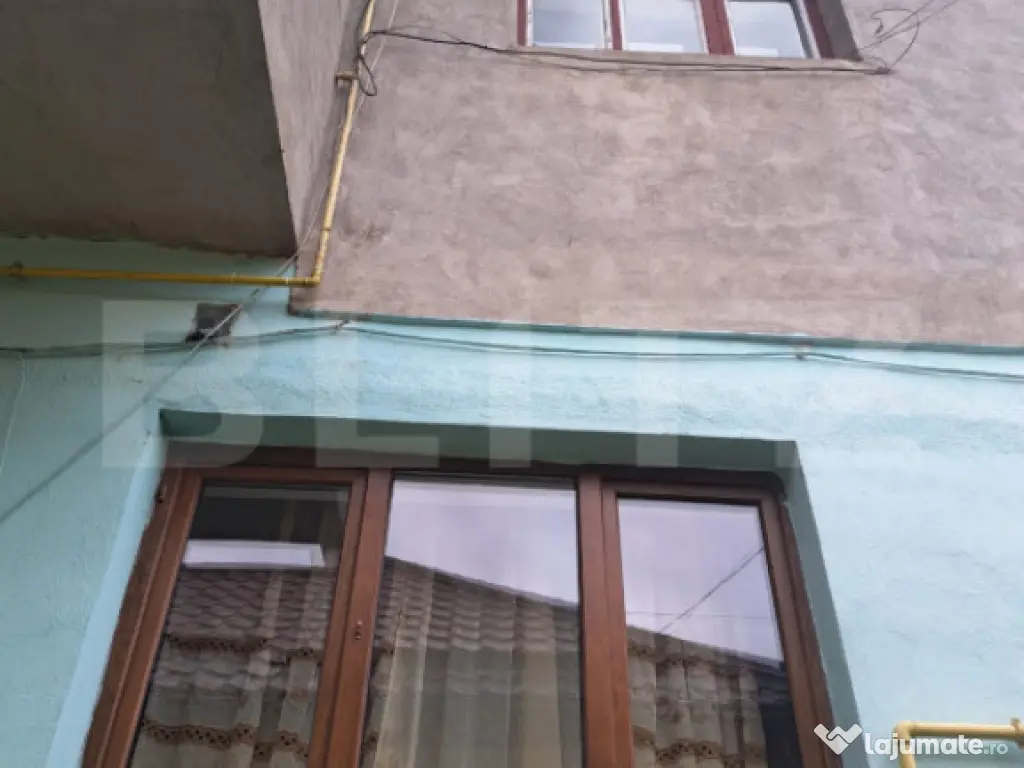 2 case lipite, ideale pentru 2 familii – Hărman, la doar