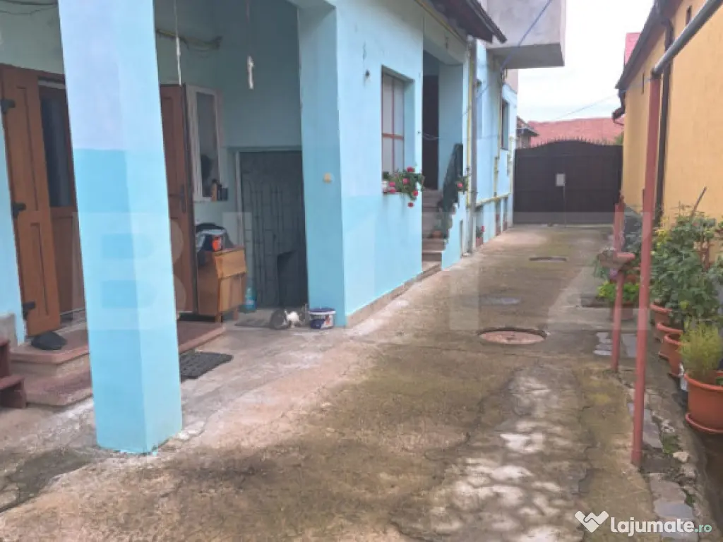 2 case lipite, ideale pentru 2 familii – Hărman, la doar