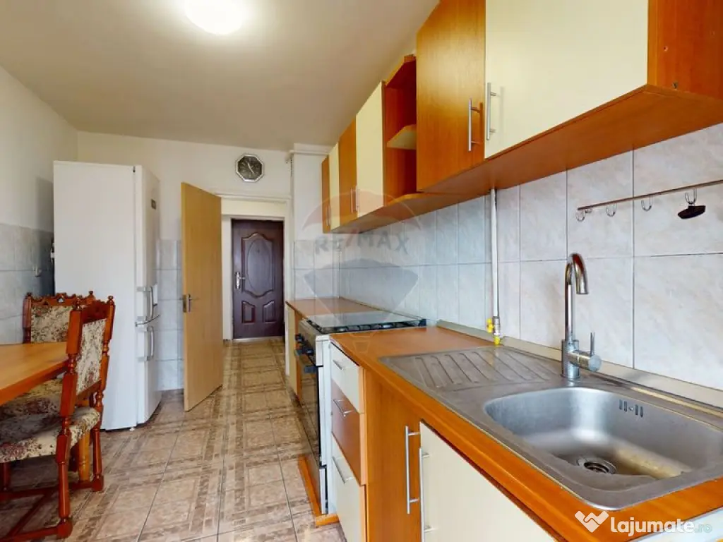 Apartament 2 camere | Etaj 3 | 13 Decembrie 