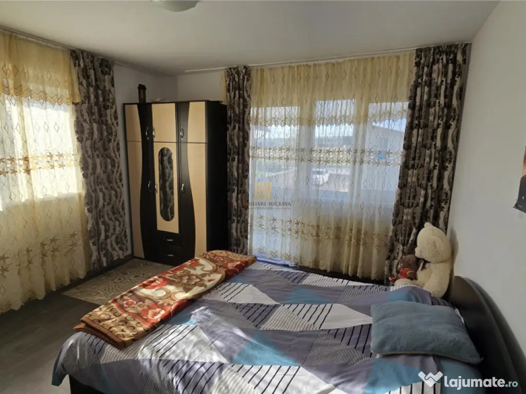 Casa si Spatiu Comercial Luncusoara Suceava De 