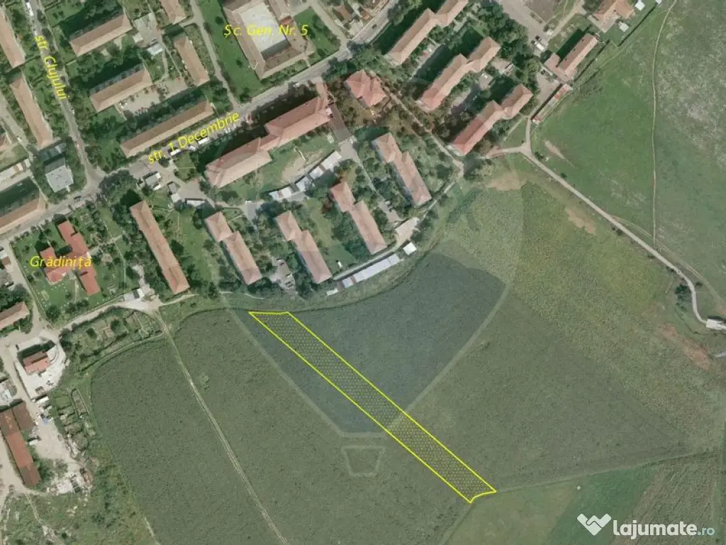 Teren 4,100mp Medias / Strada 1 Decembrie