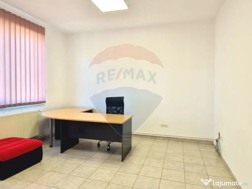 Birou de închiriat Brașov 35 mp, Uzina 2, cu parcare