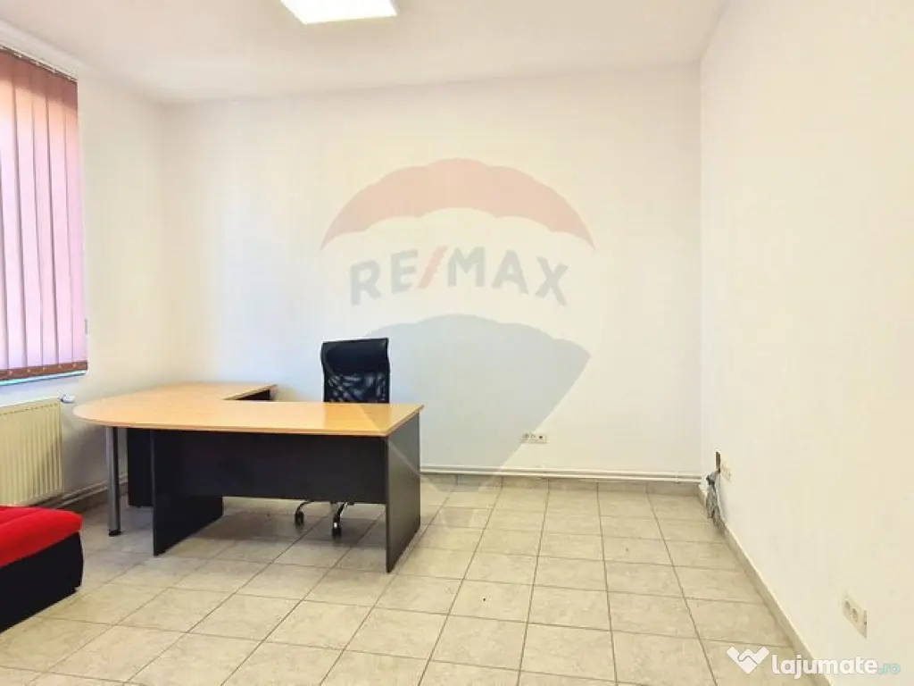 Birou de închiriat Brașov 35 mp, Uzina 2, cu parcare