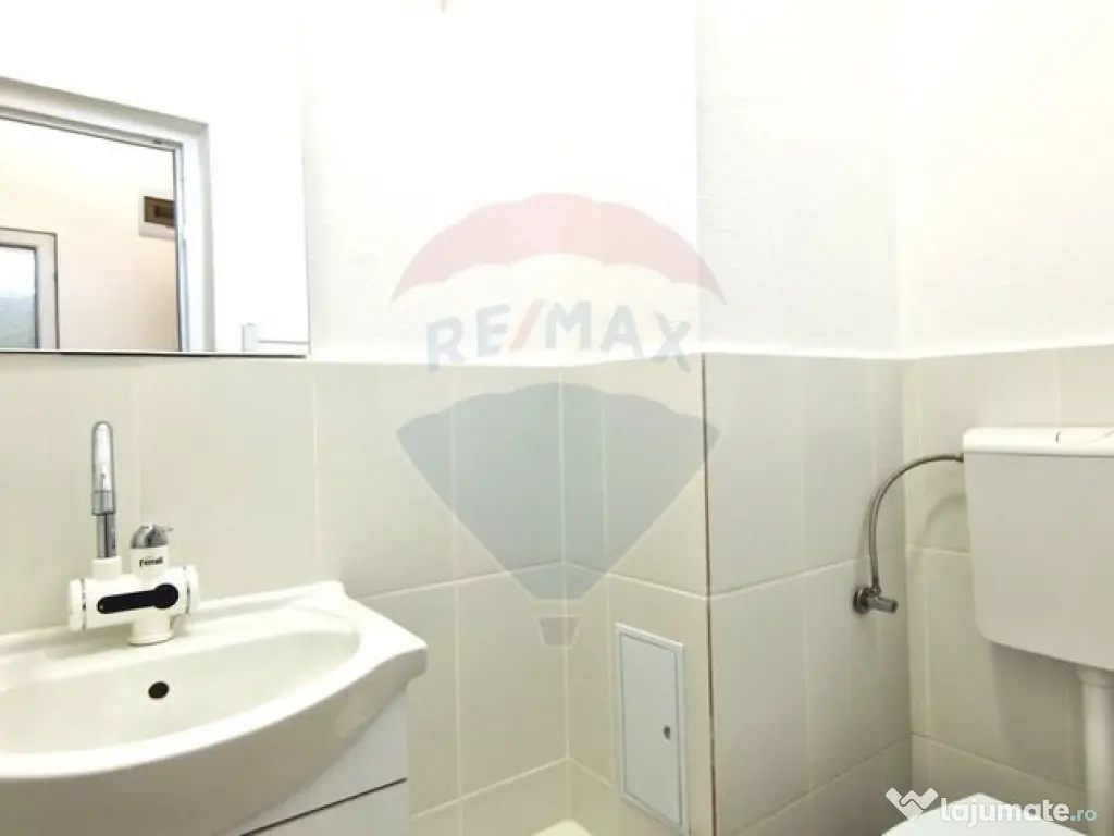 Birou de închiriat Brașov 35 mp, Uzina 2, cu parcare