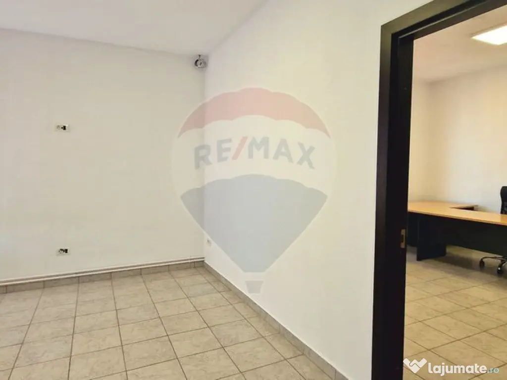 Birou de închiriat Brașov 35 mp, Uzina 2, cu parcare