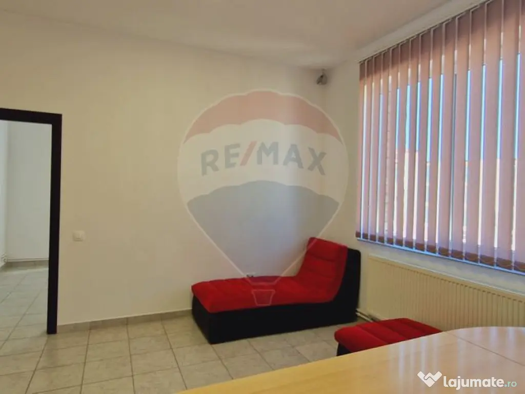 Birou de închiriat Brașov 35 mp, Uzina 2, cu parcare