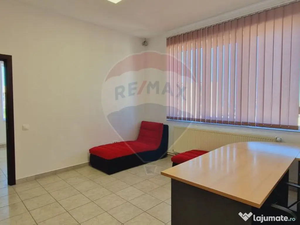 Birou de închiriat Brașov 35 mp, Uzina 2, cu parcare