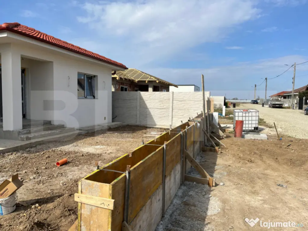 Casa într-o zonă liniștită, Sântandrei, 120mp