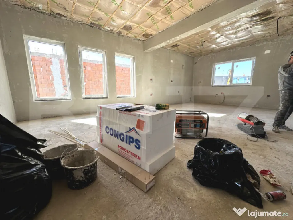 Casa într-o zonă liniștită, Sântandrei, 120mp