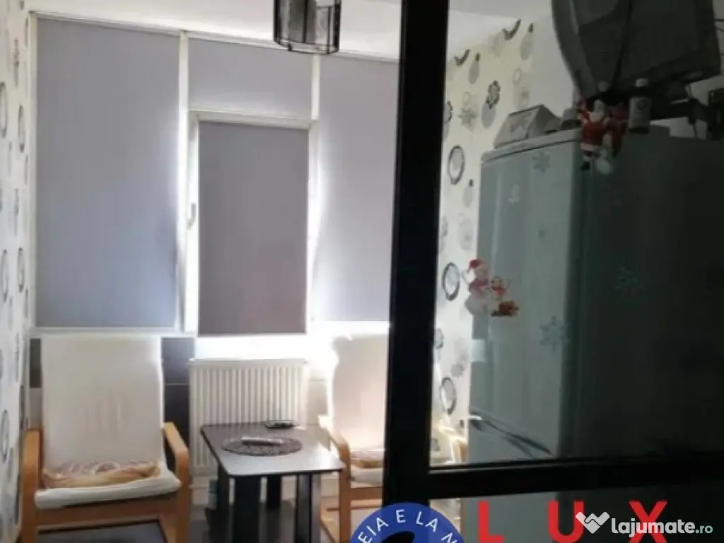 ID 1342 DE VÂNZAREA garsonieră confort 1 