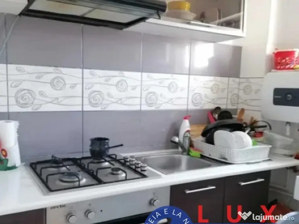 ID 1342 DE VÂNZAREA garsonieră confort 1 