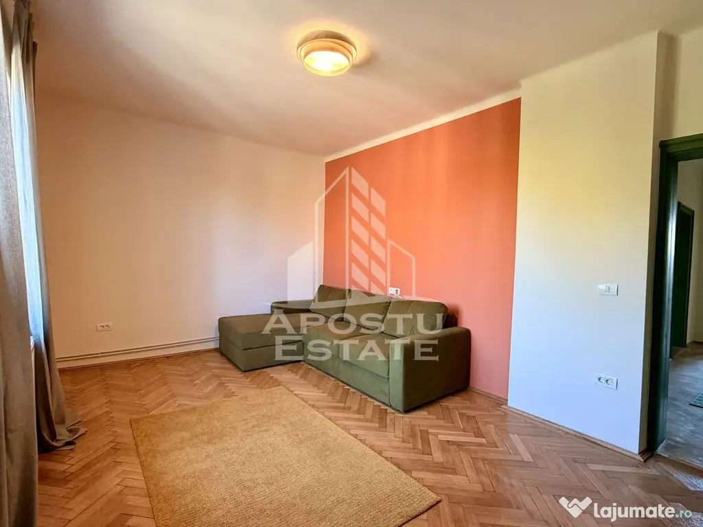 Apartament prima inchiriere curte comuna centrala 