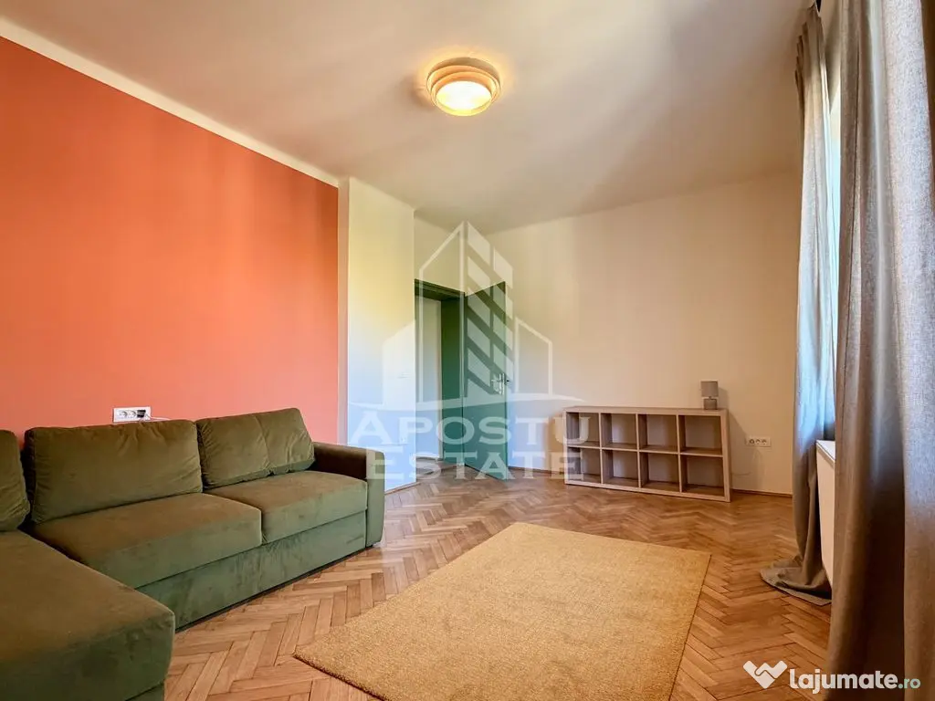 Apartament prima inchiriere curte comuna centrala 
