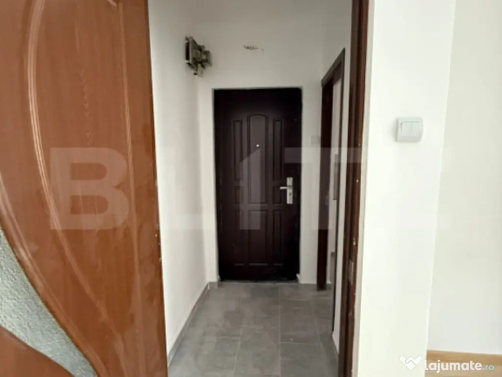 Apartament 2 camere semidecomandat intr-o zona foarte linist