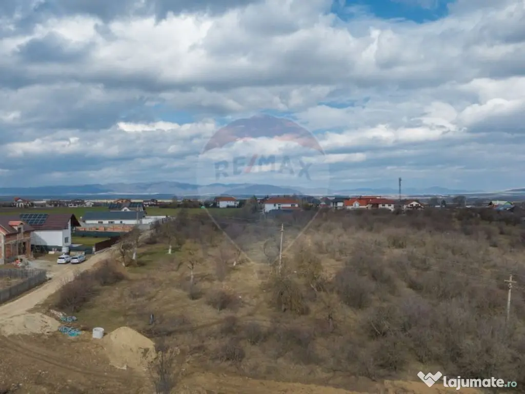 Comision 0 %! Teren intravilan de vânzare, 3,741 mp, Bod 
